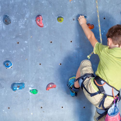 Beneficios de la escalada para niños